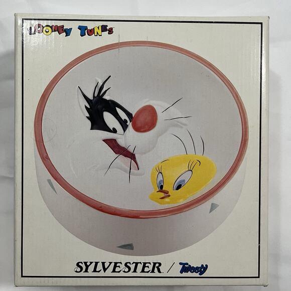 NEW VINTAGE 1993 LOONEY TUNES TWEETY BIRD SYLVESTER CERAMIC PET‎ BOWL DISH 8" - Picture 1 of 6